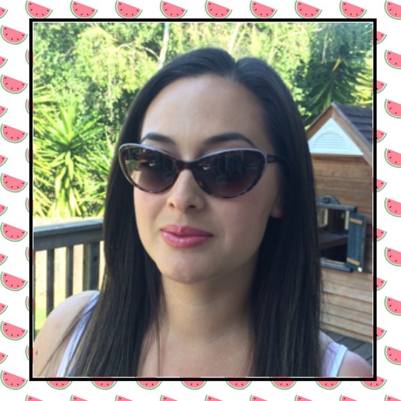 Juicy Couture cat eye sun glasses - Picture 2 of 6